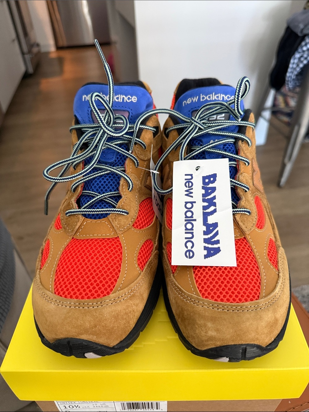 New Balance Bayside Sneakers in Tan, Red & Blue